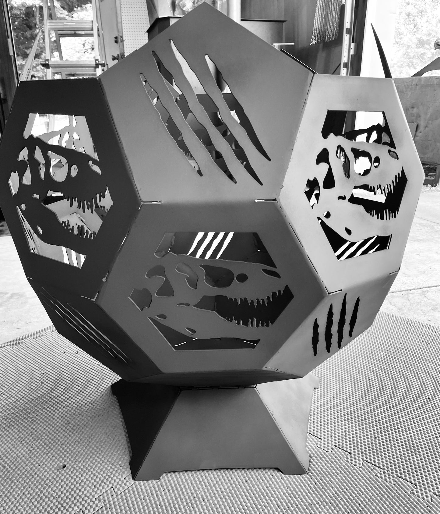 18" Point Top Metal Firepit Sphere with Multiple Themes