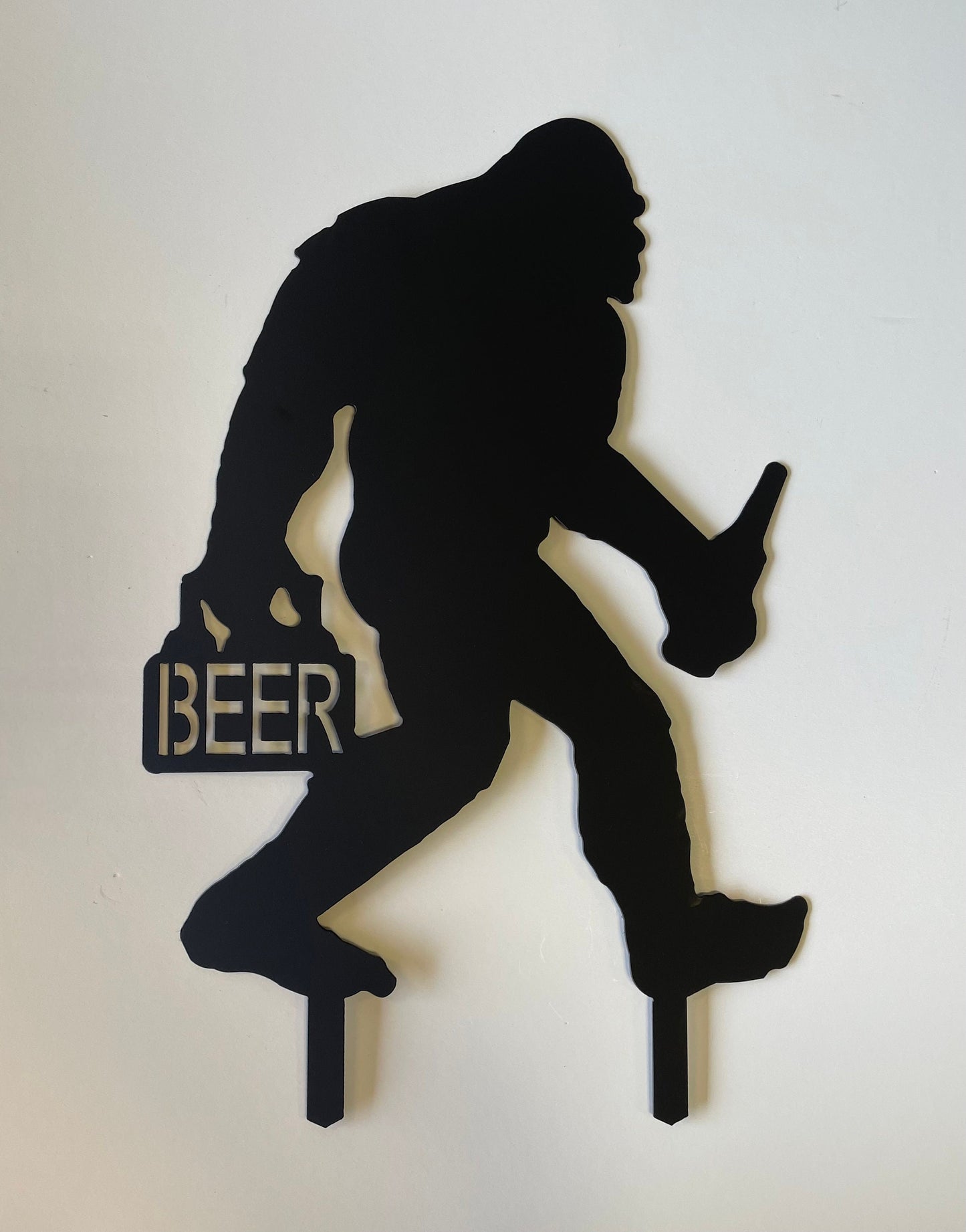 Metal Bigfoot Lawn Ornament: Sasquatch Yard Sign with Stakes