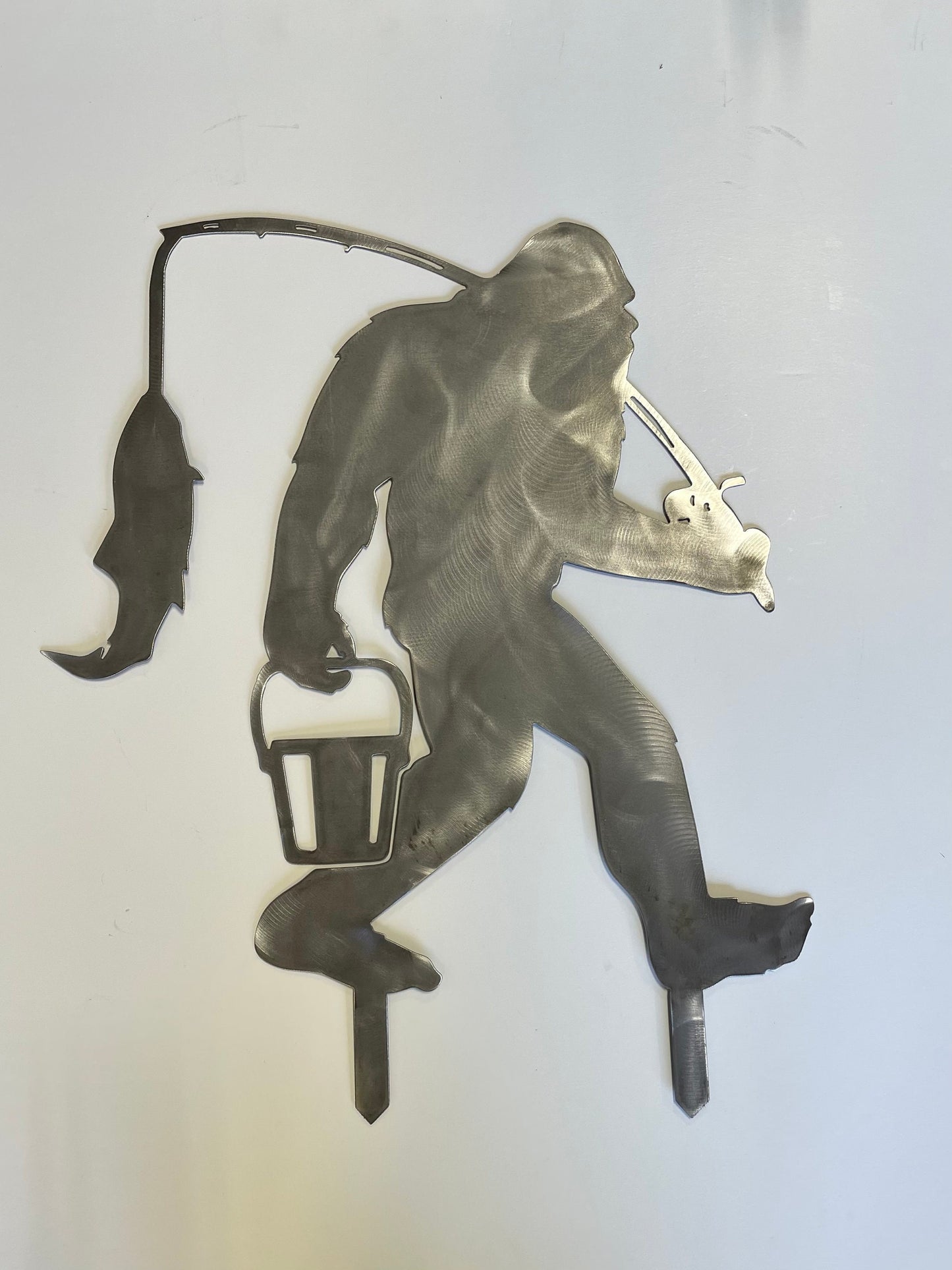 Metal Bigfoot Lawn Ornament: Sasquatch Yard Sign with Stakes